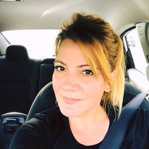 Meet your Posher, Ana